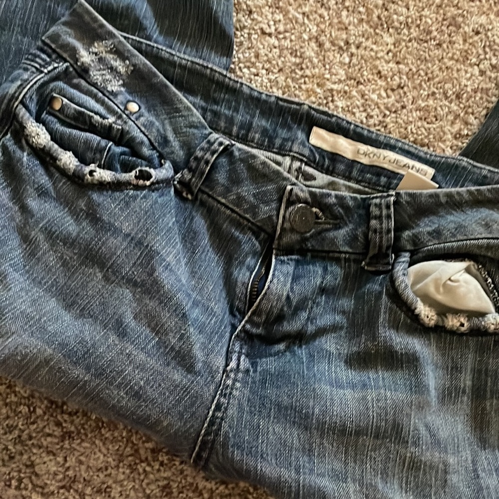 DKNY Jeans Light Wash - Picture 4 of 5